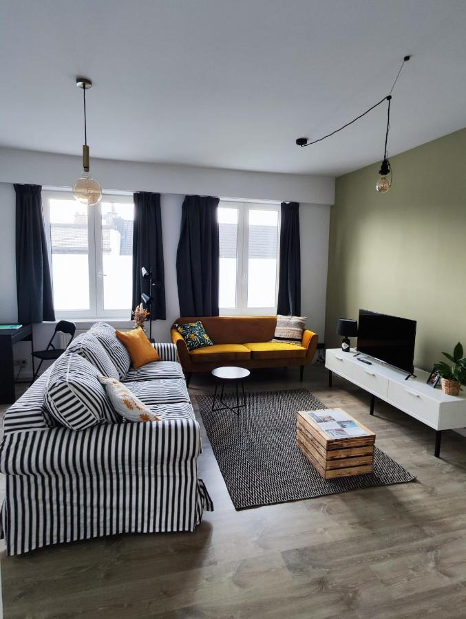 Gezellig Appartement Op Het Bruisende Zuid. Antwerpen Bagian luar foto